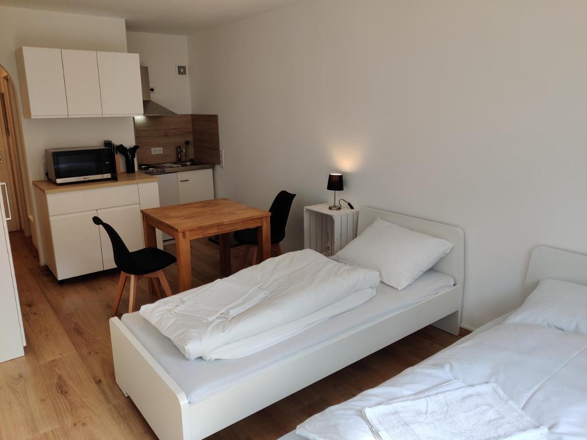 Schicke Wohnung In Stadtnaehe 뷔르츠부르크 외부 사진