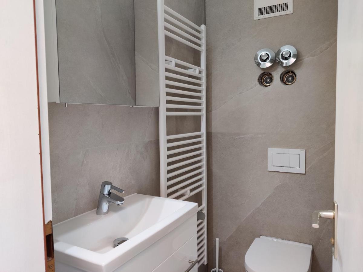 Schicke Wohnung In Stadtnaehe 뷔르츠부르크 외부 사진