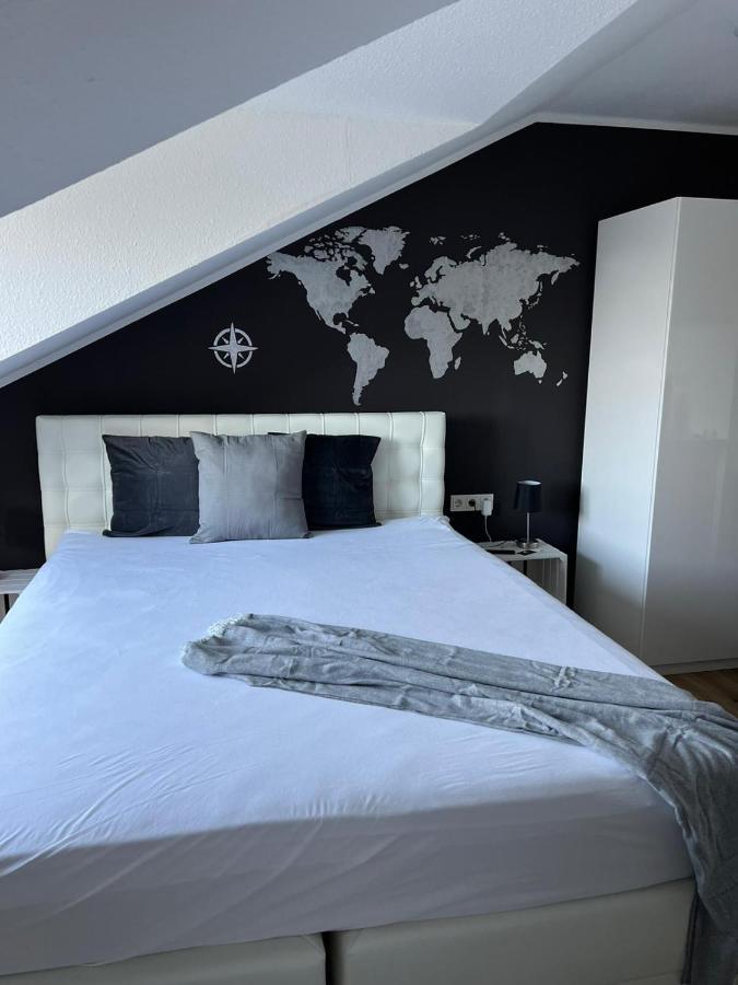 Schicke Wohnung In Stadtnaehe 뷔르츠부르크 외부 사진