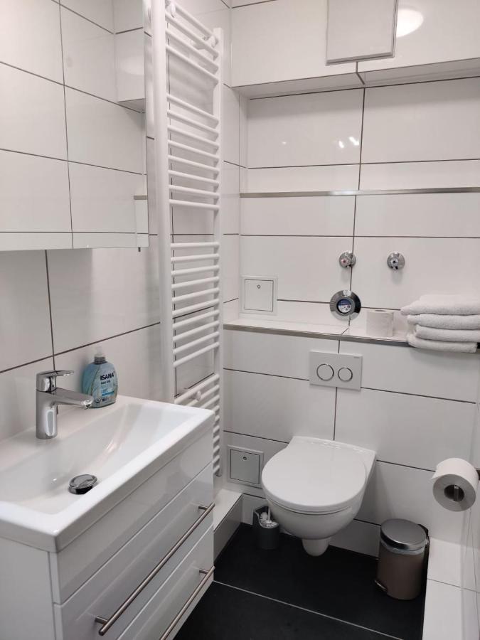Schicke Wohnung In Stadtnaehe 뷔르츠부르크 외부 사진