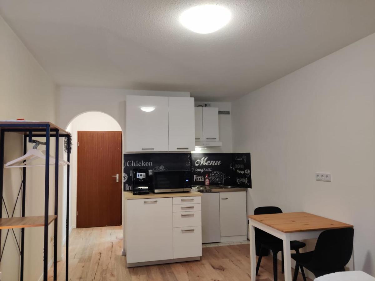 Schicke Wohnung In Stadtnaehe 뷔르츠부르크 외부 사진