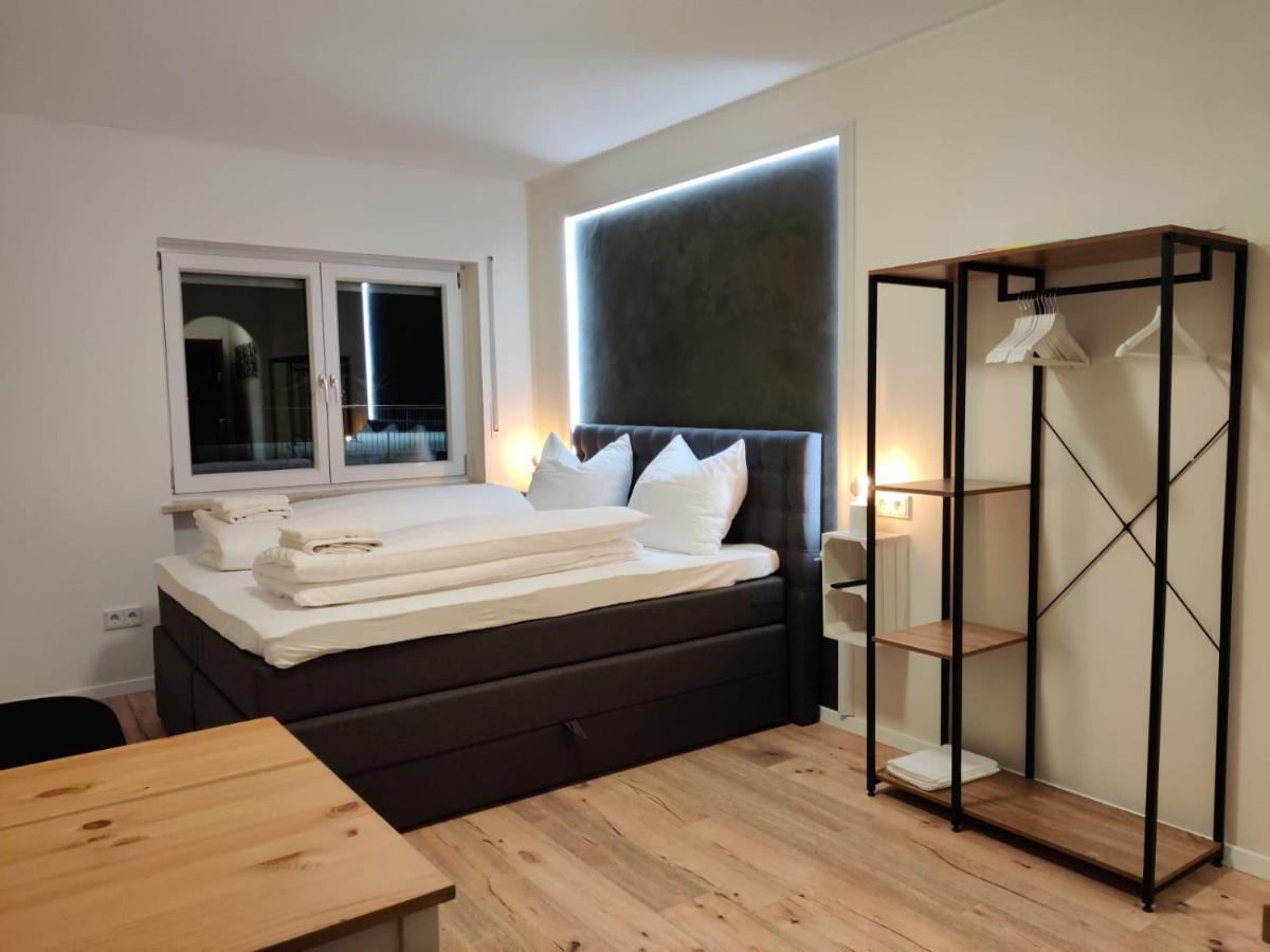 Schicke Wohnung In Stadtnaehe 뷔르츠부르크 외부 사진