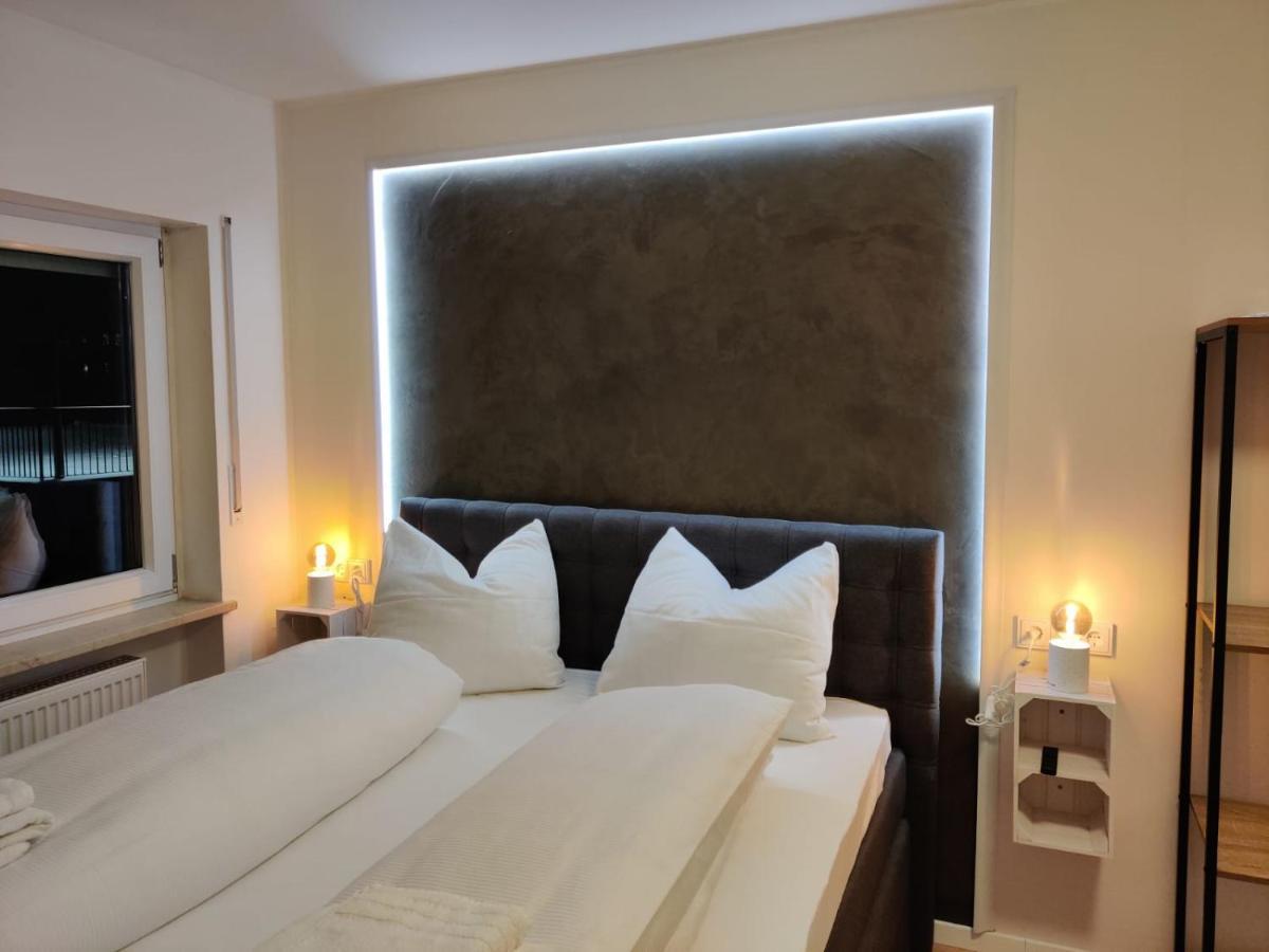 Schicke Wohnung In Stadtnaehe 뷔르츠부르크 외부 사진